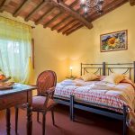 Camera Gialla Bed and Breakfast room for rent in Tuscany Camera Gialla Bed and Breakfast room for rent in Tuscany